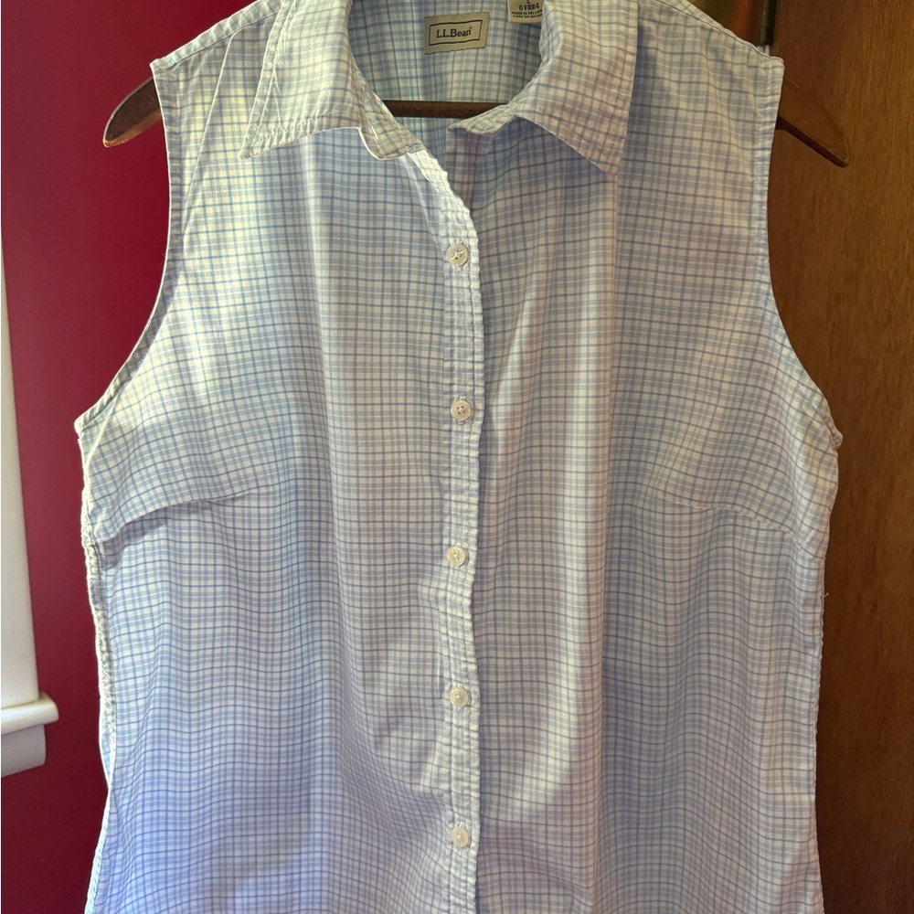 L.L. Bean Sleeveless Button Up Shirt